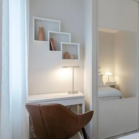 Duplex Luxueux 5 Etoiles Avec Terrasse *