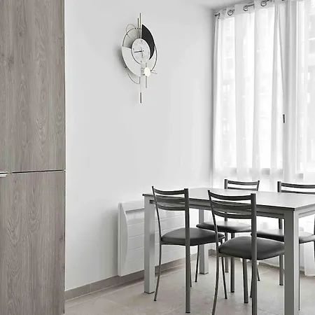 Duplex Luxueux 5 Etoiles Avec Terrasse * Deauville