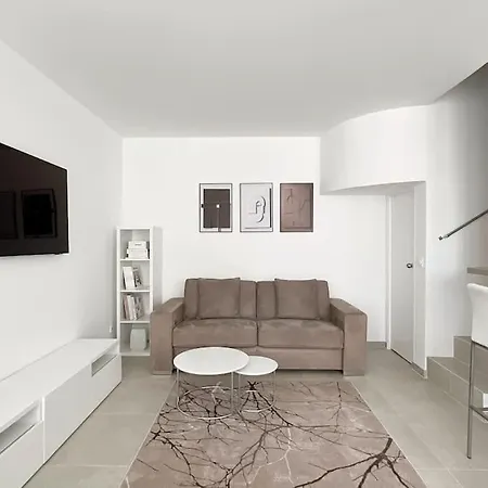 Duplex Luxueux 5 Etoiles Avec Terrasse Apartment