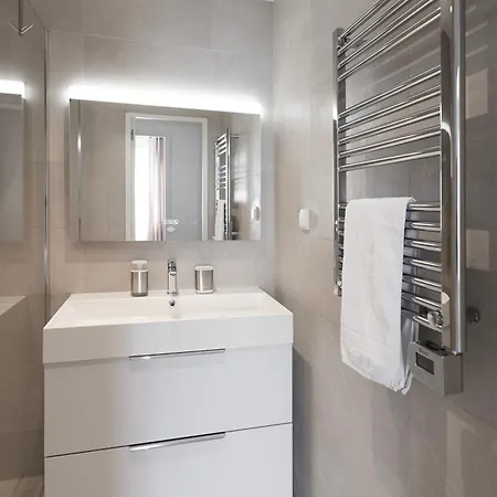 Apartment Duplex Luxueux 5 Etoiles Avec Terrasse *